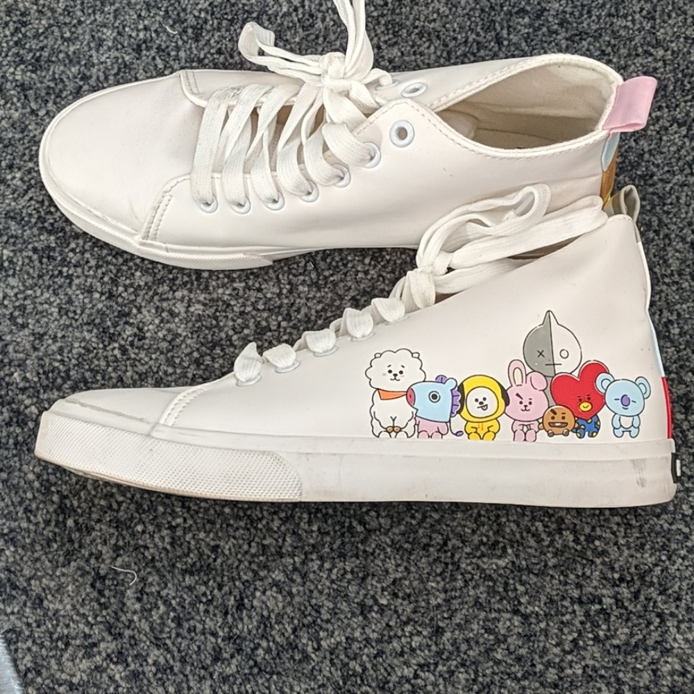 Bt21 sneakers